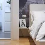 Leo-marin 마카르스카