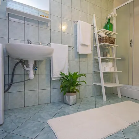 Appartement Leo-marin *