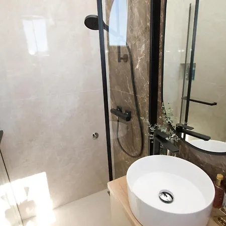 Διαμέρισμα Leo-marin *